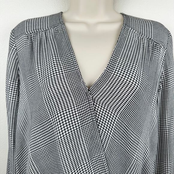 NEW Max Studio Blouse Top Long Sleeve Houndstooth Print Black White Large - Picture 2 of 12